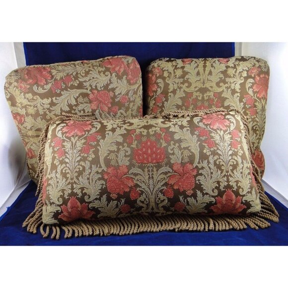 Walter E. Smithe Drexel Heritage Custom Made Throw Pillows & Bolster - Picture 1 of 7